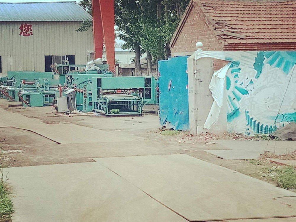 鄉村振興新助力：醇酸改裝汽車漆，守護項目之美