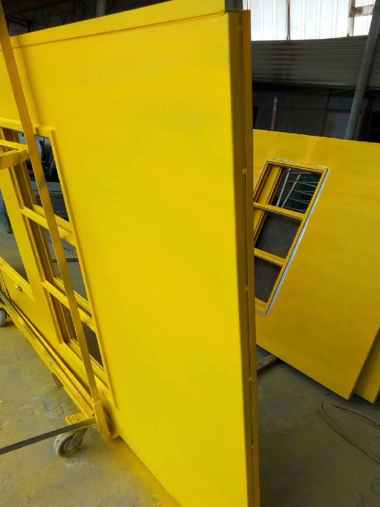 鋁合金門窗刷新優選：晨虹醇酸底漆的卓越表現