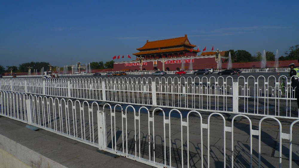 浸涂不銹鋼新選擇：晨虹醇酸磁漆，打造卓越防護層