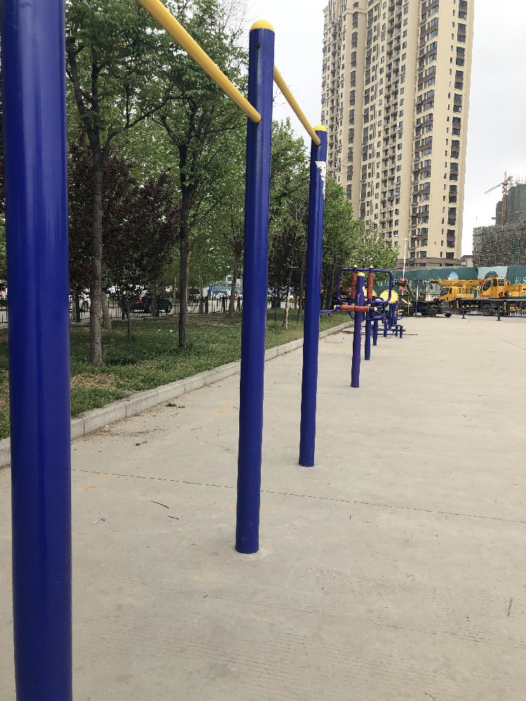 運(yùn)動(dòng)器材煥新維護(hù)之選：醇酸防銹漆，打造持久活力