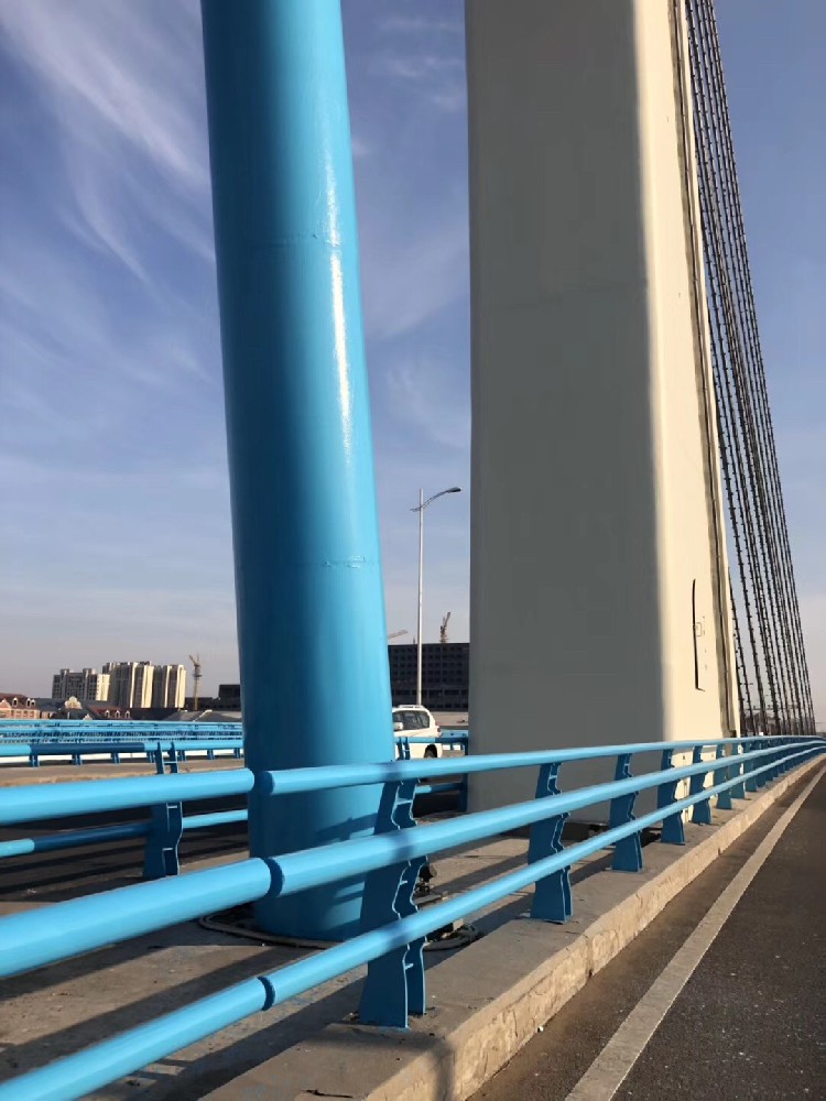 守護橋梁安全，晨虹醇酸防銹磁漆展現卓越維護效能