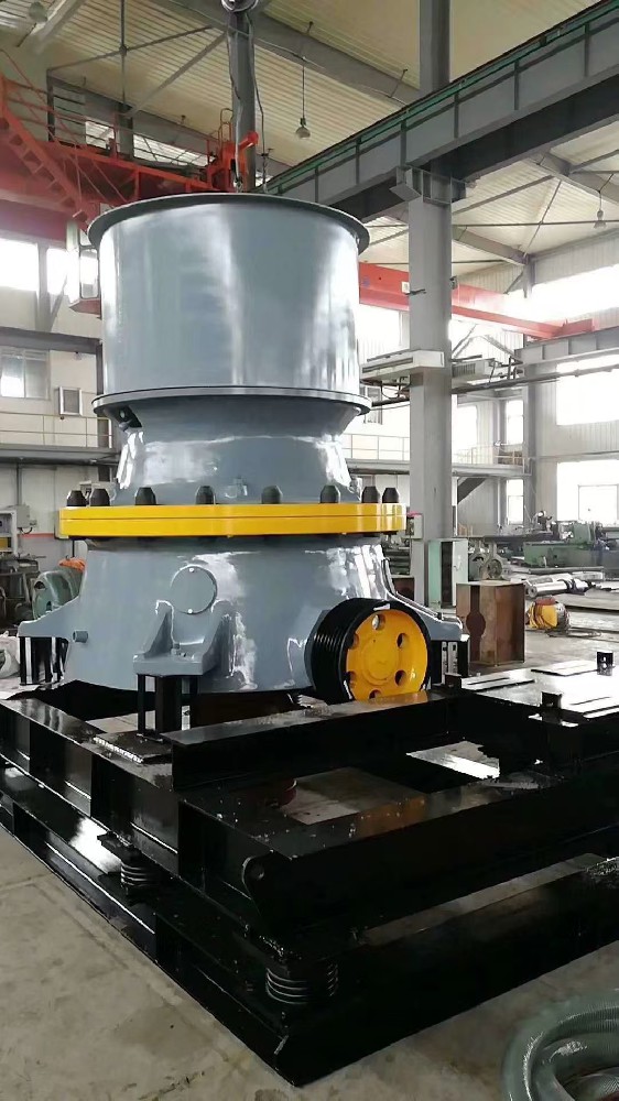 工業(yè)設(shè)備換新顏，醇酸調(diào)和漆打造高效防護層